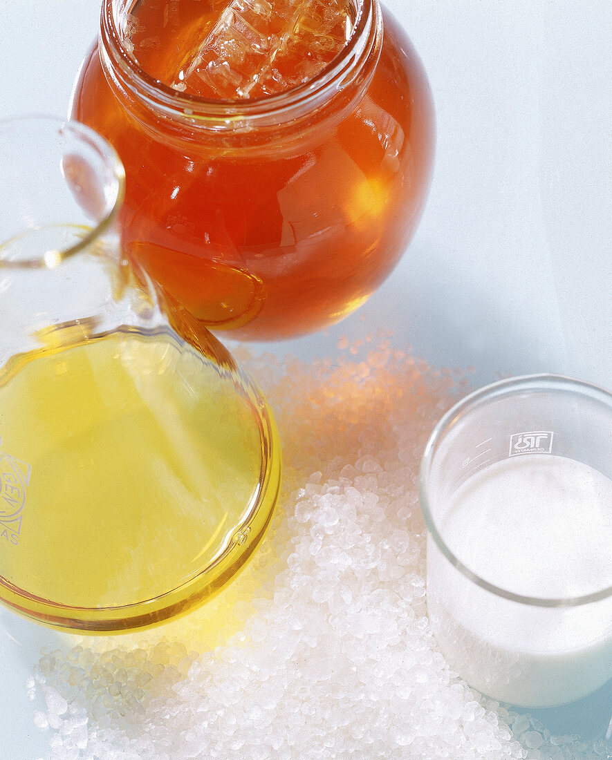 Milch, Honig, Salz und ÖL: Naturkosmetik