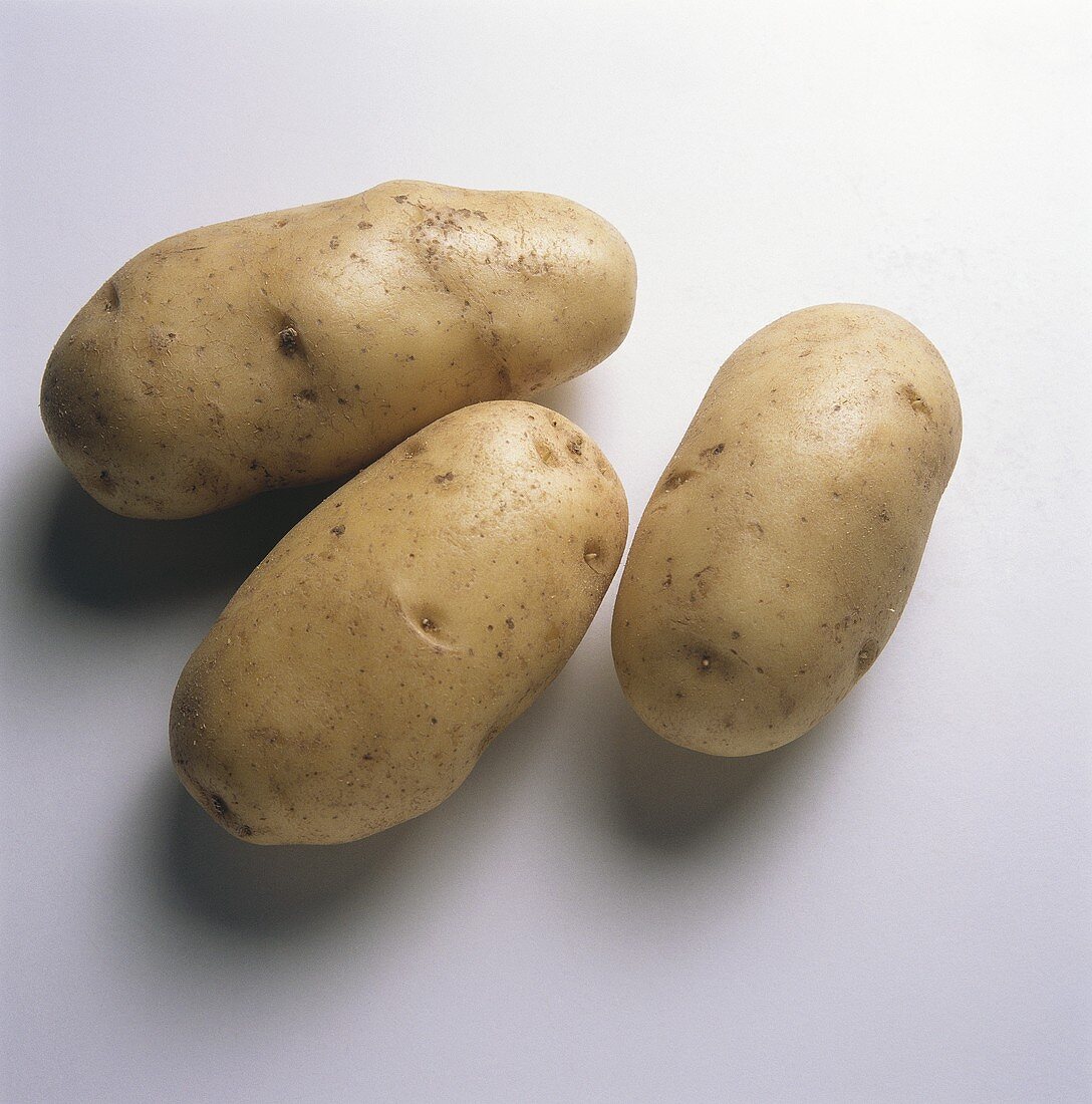 Drei Idahokartoffeln