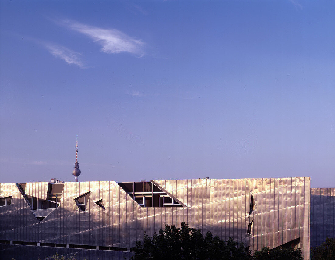 Suedflanke des Jüdischen Museums in Berlin