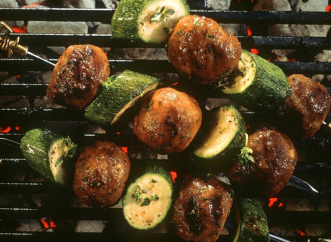 Skewered Meat Balls with Zucchini
