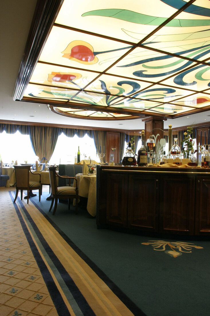 First Floor Restaurant im Palace Hotel Berlin