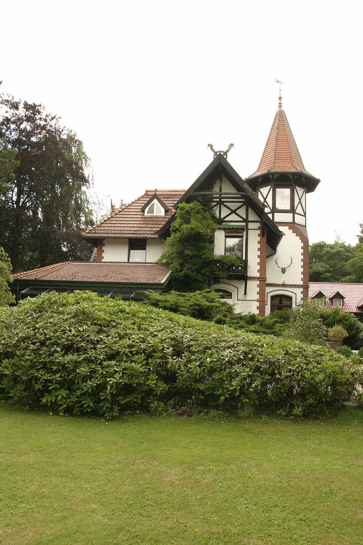 Jagdhaus Waldfrieden-Hotel mit Restaurant in Quickborn