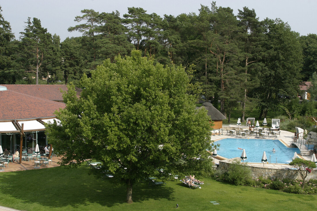 Bernstein Hotel in Prerow außen