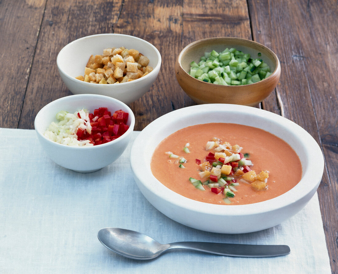 Tomato gazpacho soup with vegetables in bowl