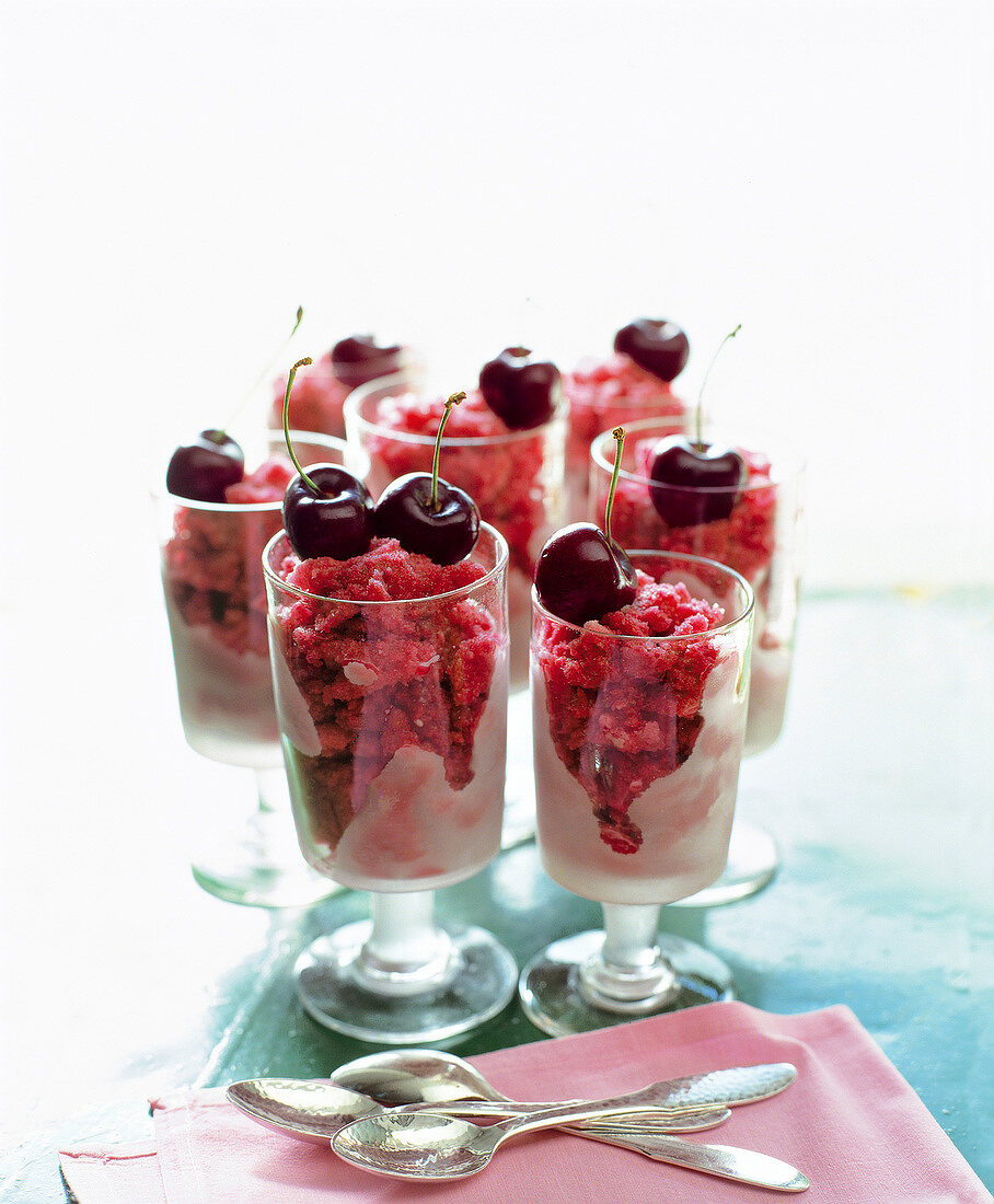 Granite of sour cherries in glasses