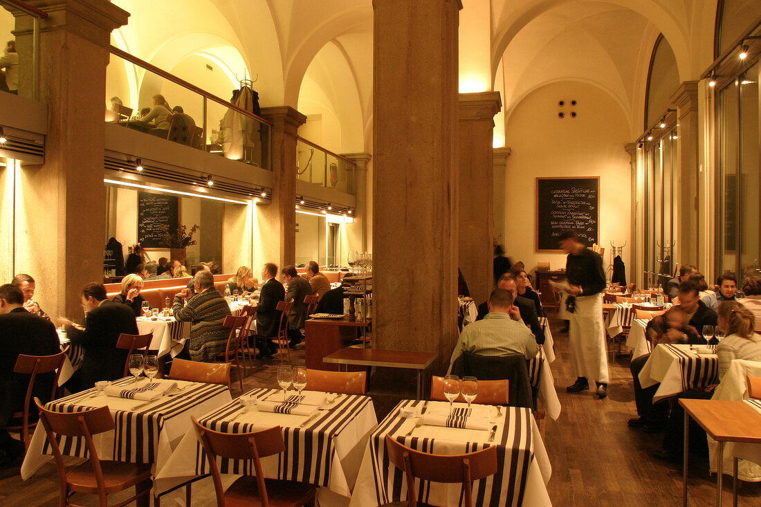 OskarMaria Restaurant Brasserie Gaststätte