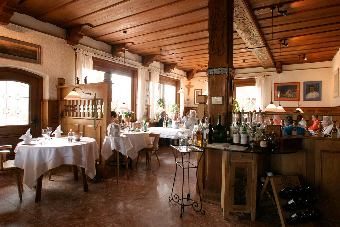 ohne MCB Der Alpenhof Restaurant Gaststätte Gaststaette in Frasdorf