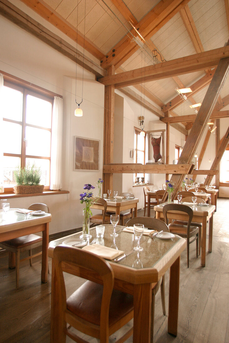 Wirtshaus zum Herrmannsdorfer Schweinsbräu Schweinsbraeu Restaurant Gaststätte