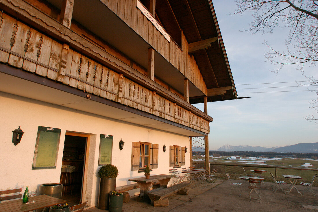 Auberge Moar Alm Restaurant Gaststätte Gaststaette in Sachsenkam