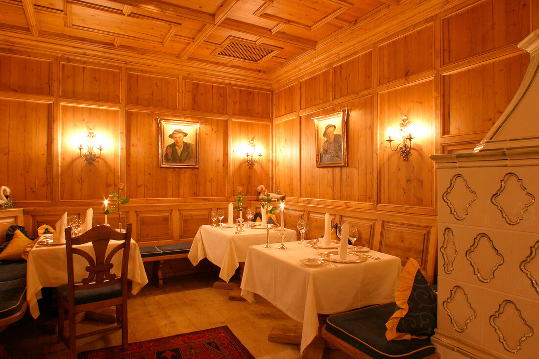 Dichterstub'n-Dichterstubn Restaurant Gaststätte Gaststaette im im Park-Hotel Egerner Hof in Rottach-Egern
