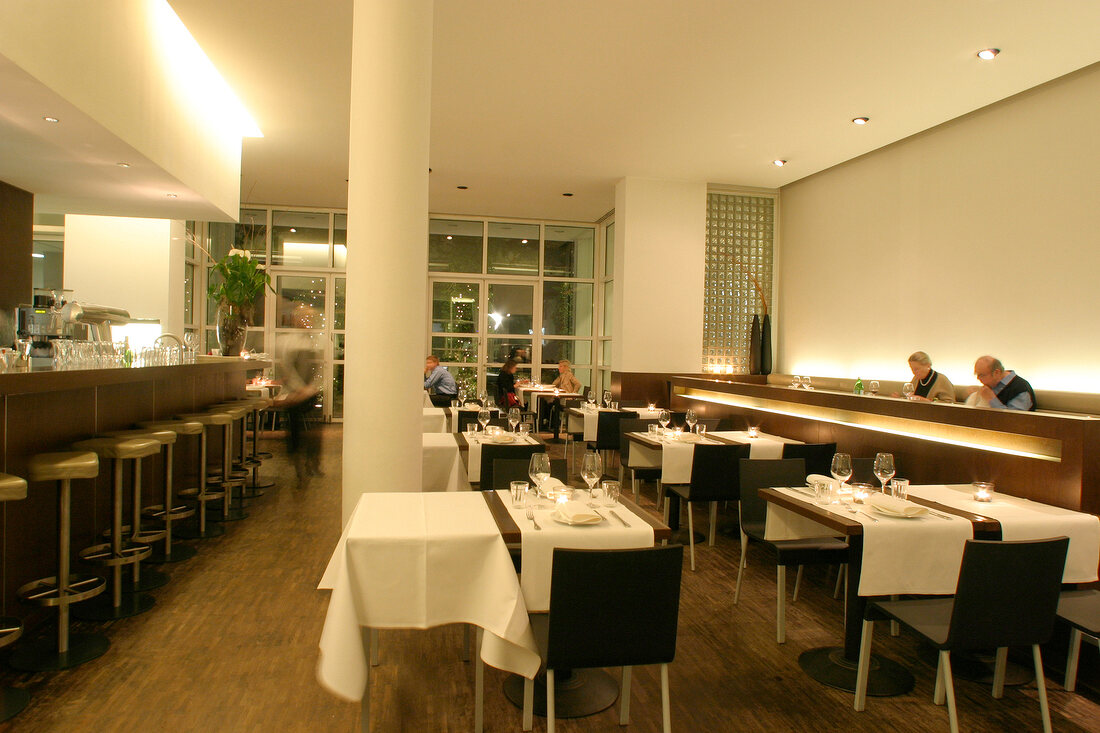 Emma Metzler Restaurant Gaststätte Gaststaette in Frankfurt