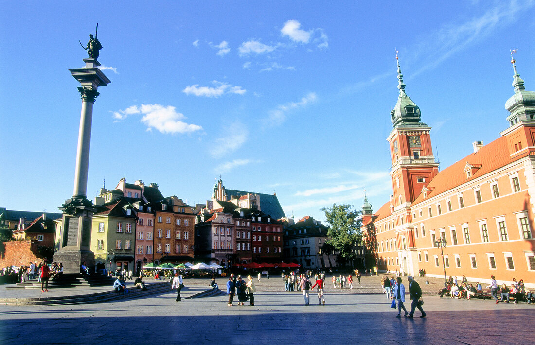 Schlossplatz mit Königsschloss und Sigismund-Säule, Warschau
