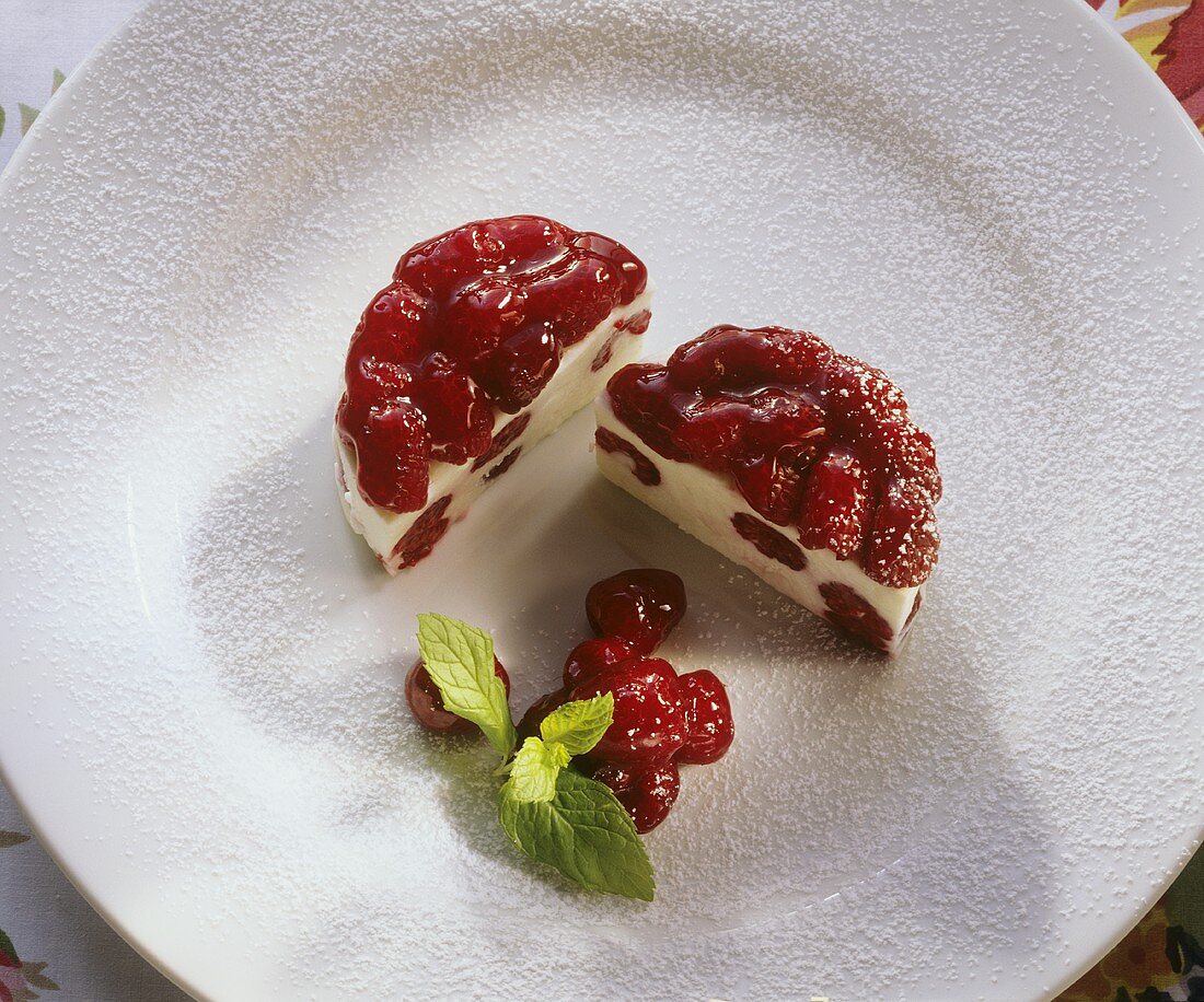 Yogurt-Fruit Jelly with Raspberries