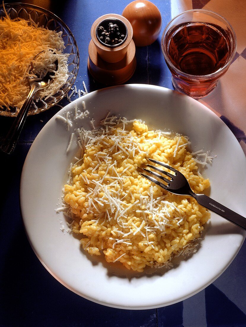 Risotto alla milanese (Safranrisotto), Lombardei, Italien