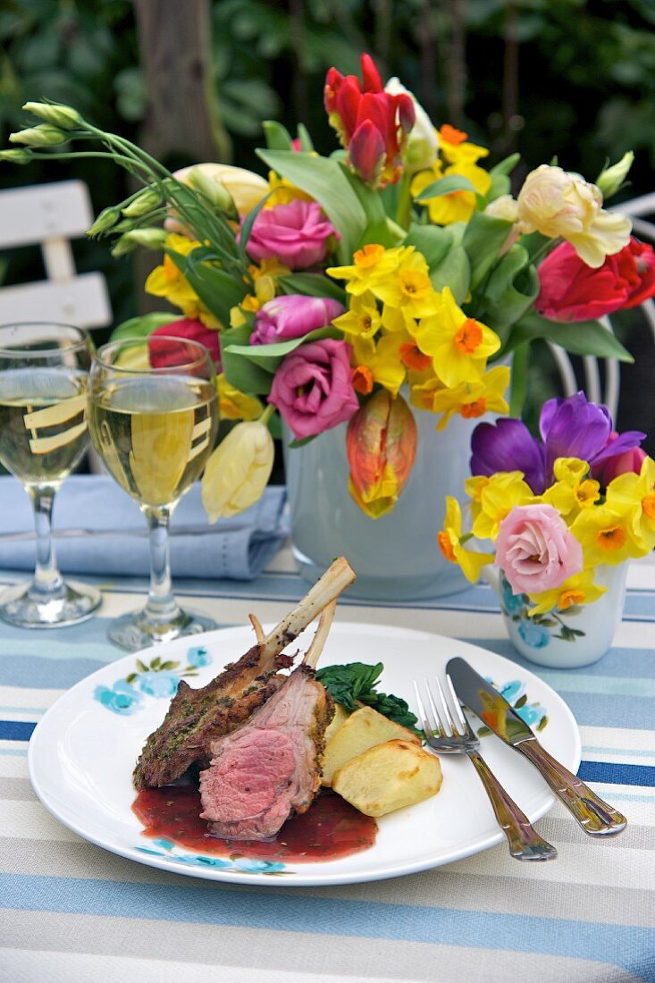 Lamb chops with redcurrant sauce for Easter