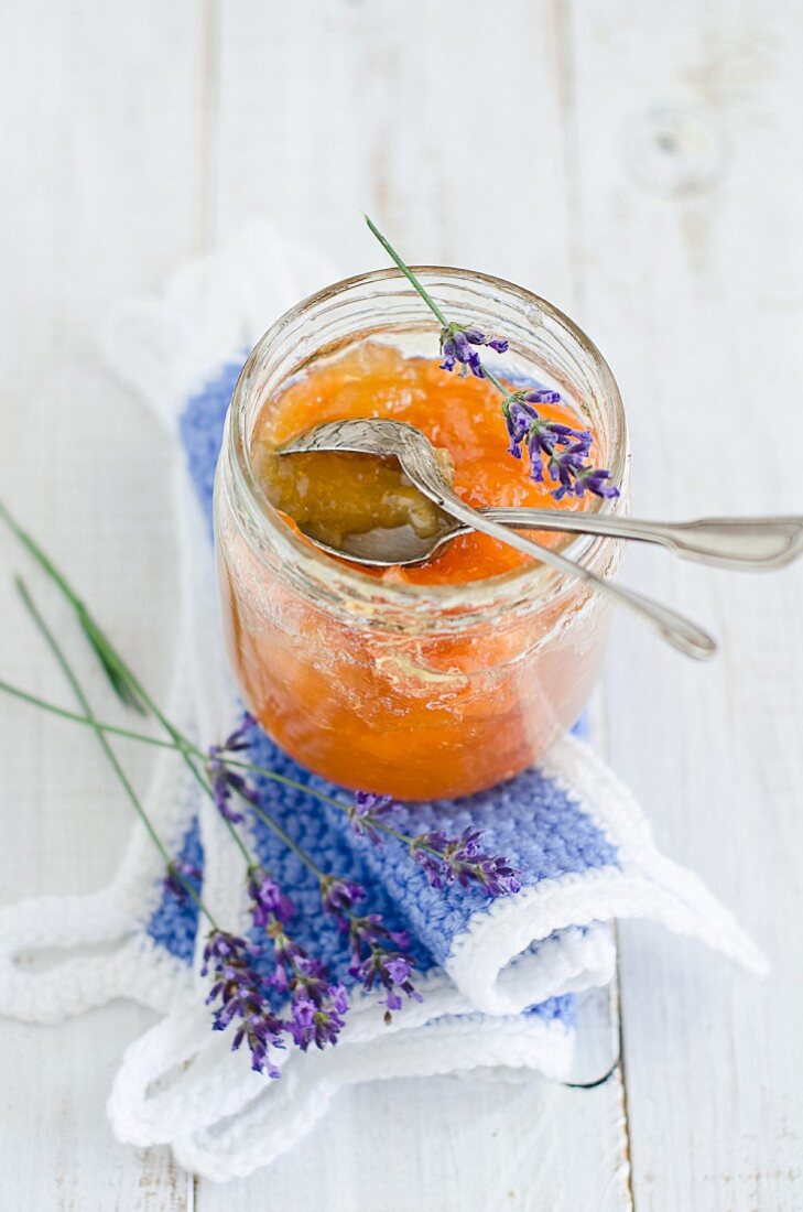 Melon jam with lavender flowers