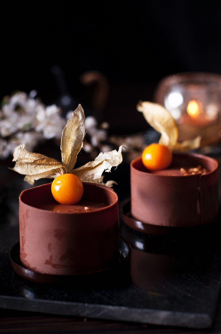 Chocolate mousse with physalis