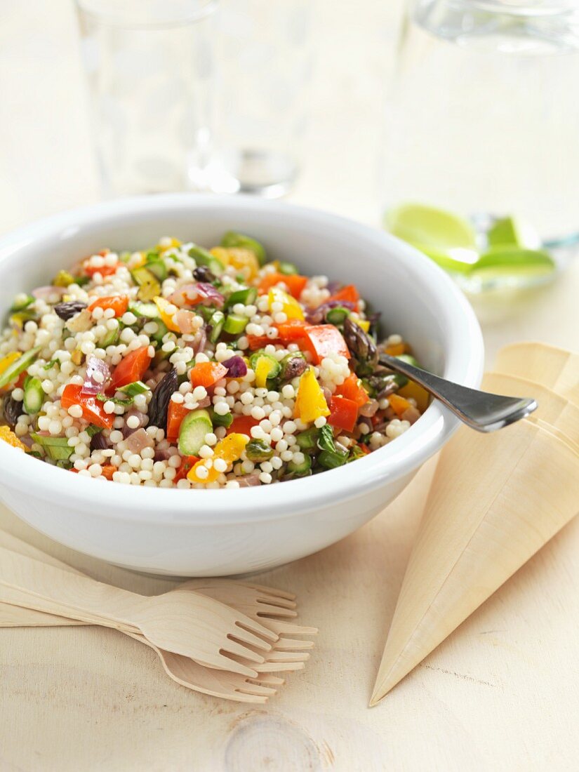 Couscous and asparagus salad