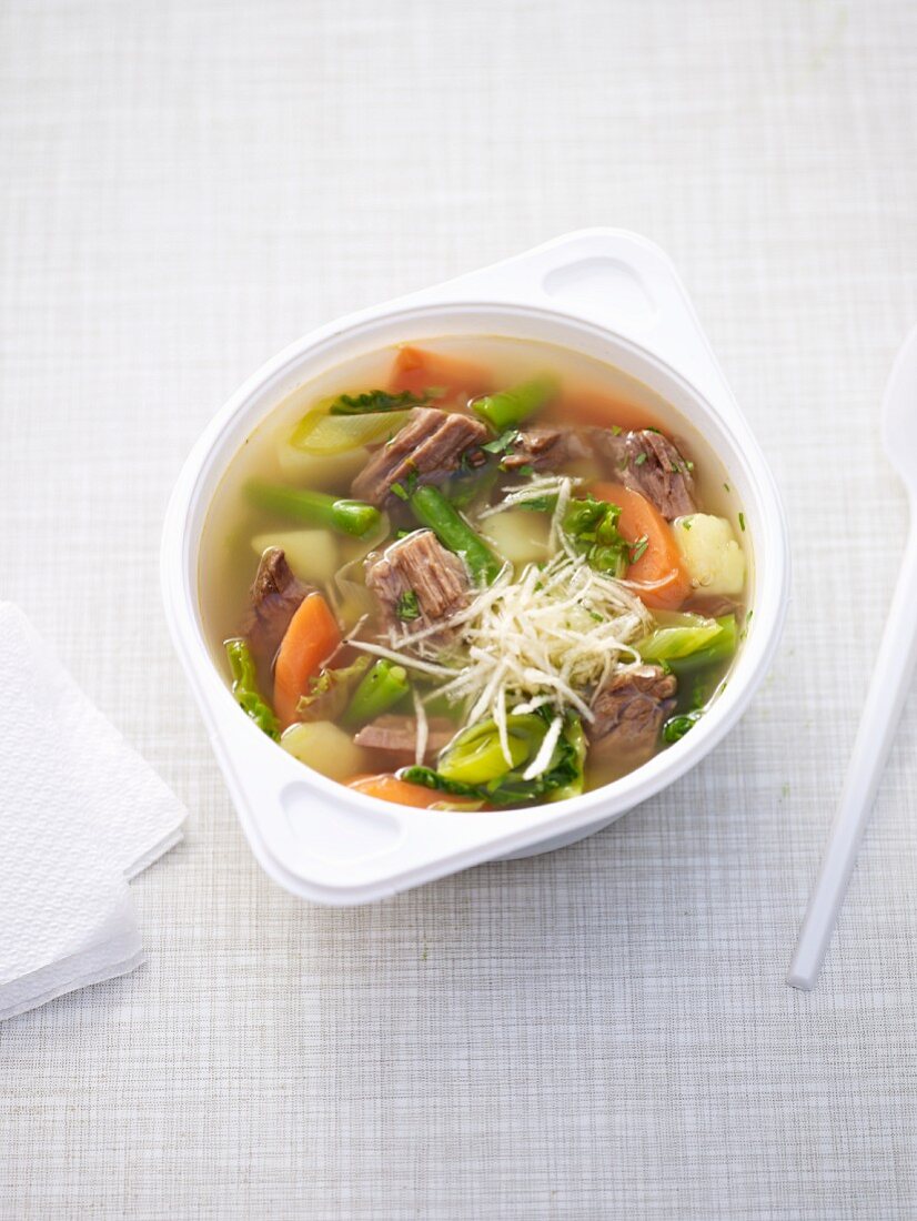 Vegetable soup with beef and horseradish
