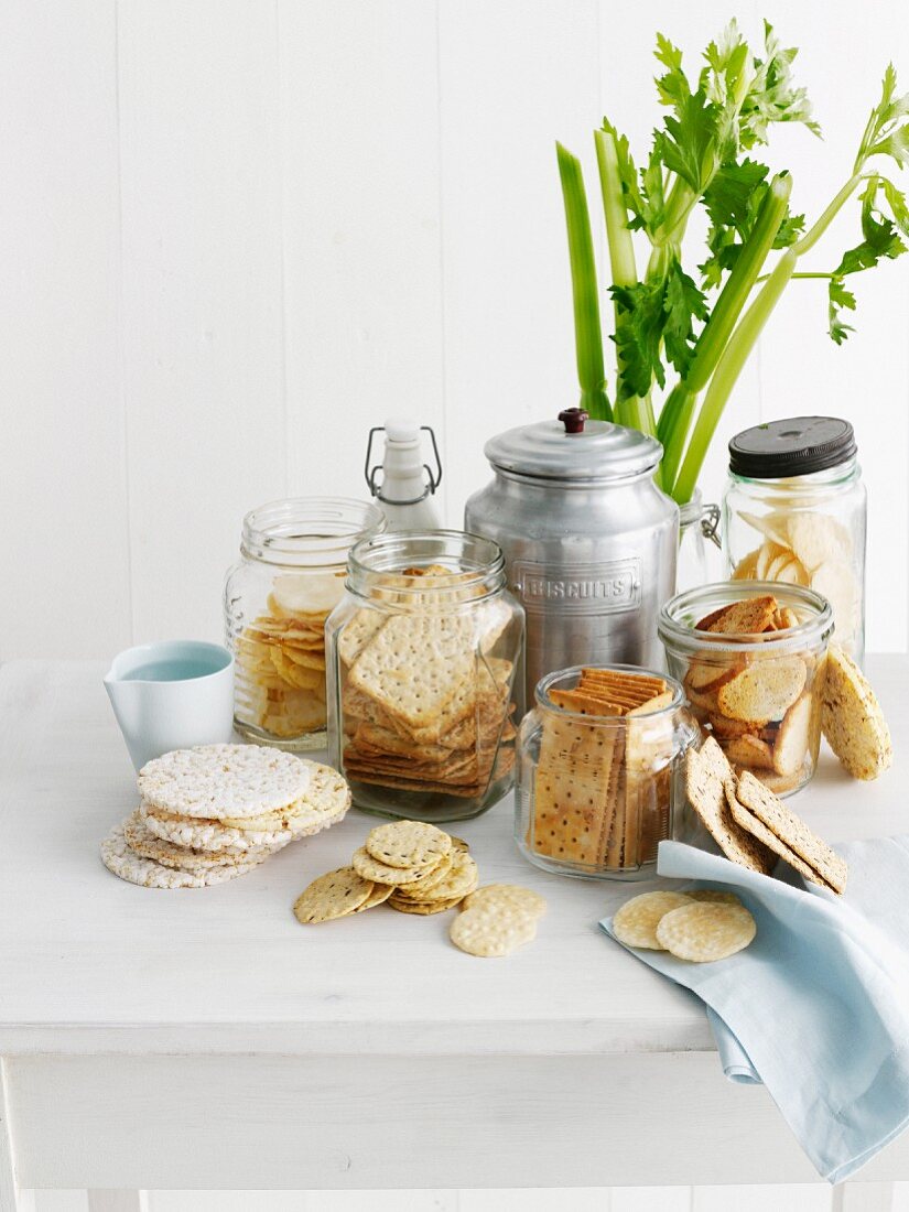 Various crackers, crisp breads and rice waffles