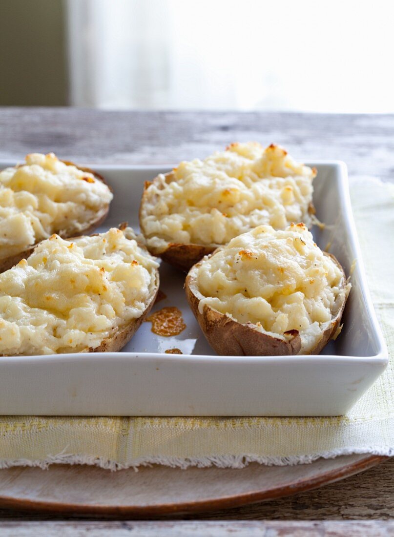 Twice Baked Potatoes (Blechkartoffeln, gefüllt & überbacken, USA)