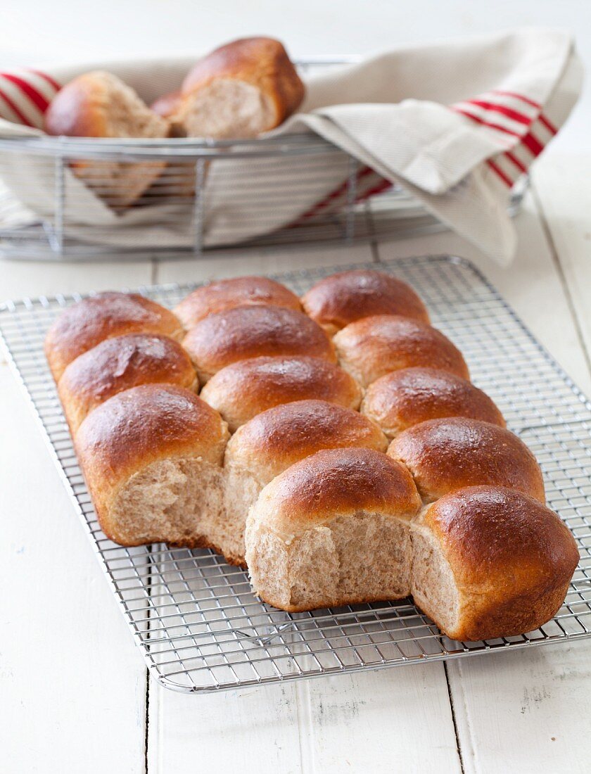 Whole Wheat Dinner Rolls on a Cooling Rack