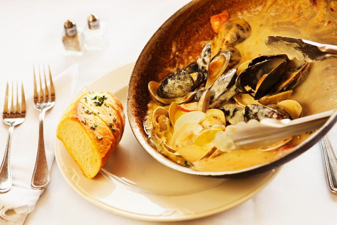 Mussels and Clams in a Garlic Cream Sauce