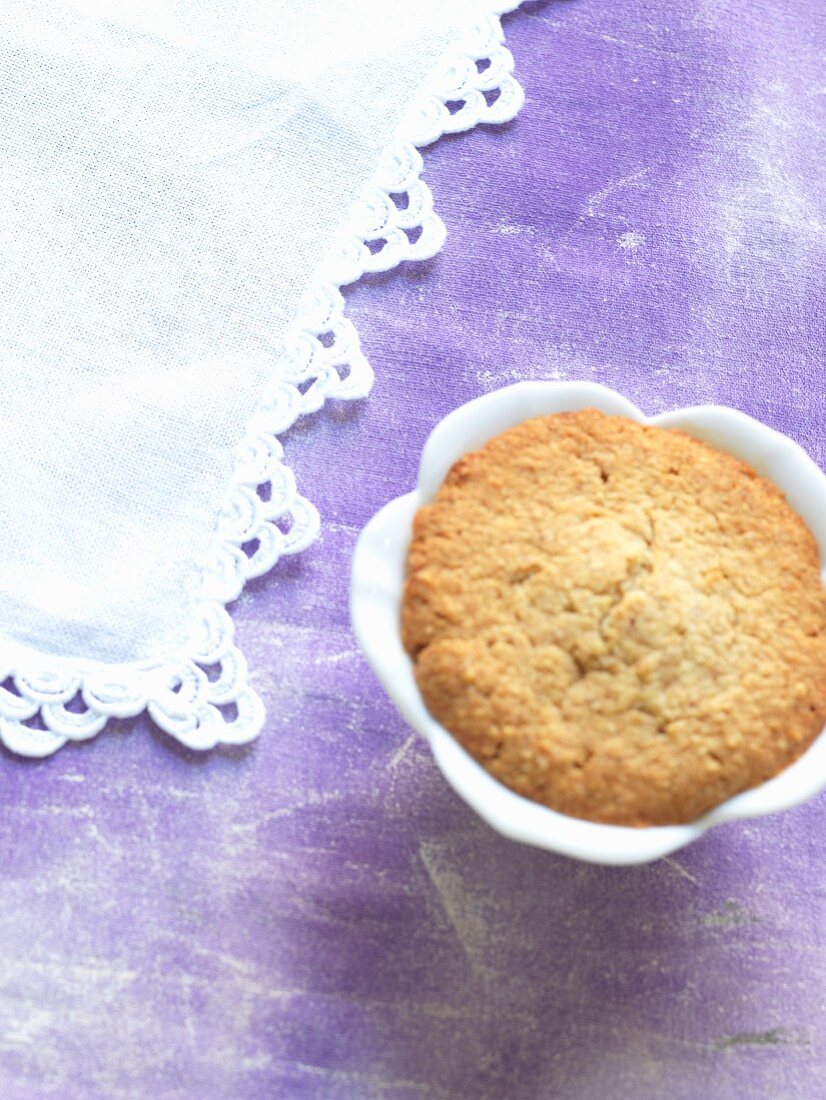 A mini lilac cake