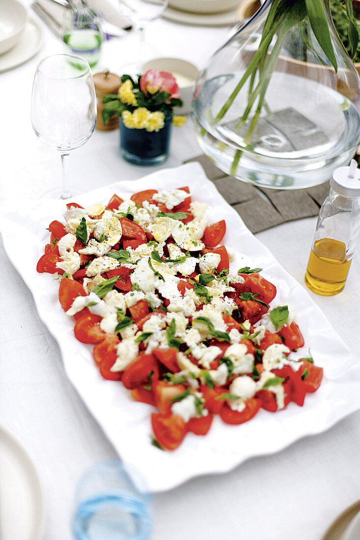 Heirloom Tomatensalat mit Mozzarella