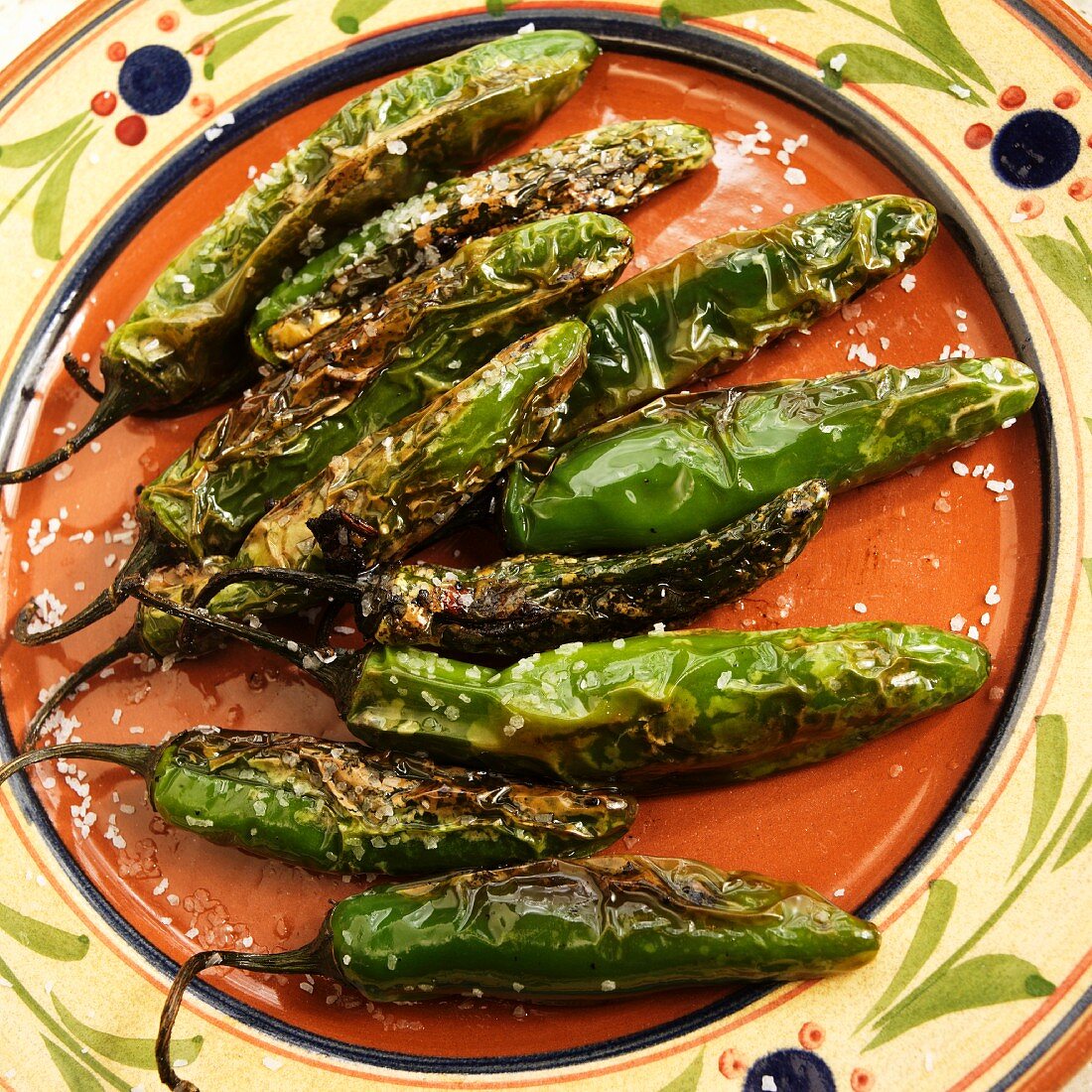 Pimentos Fritos; Fried Green Chilies with Salt