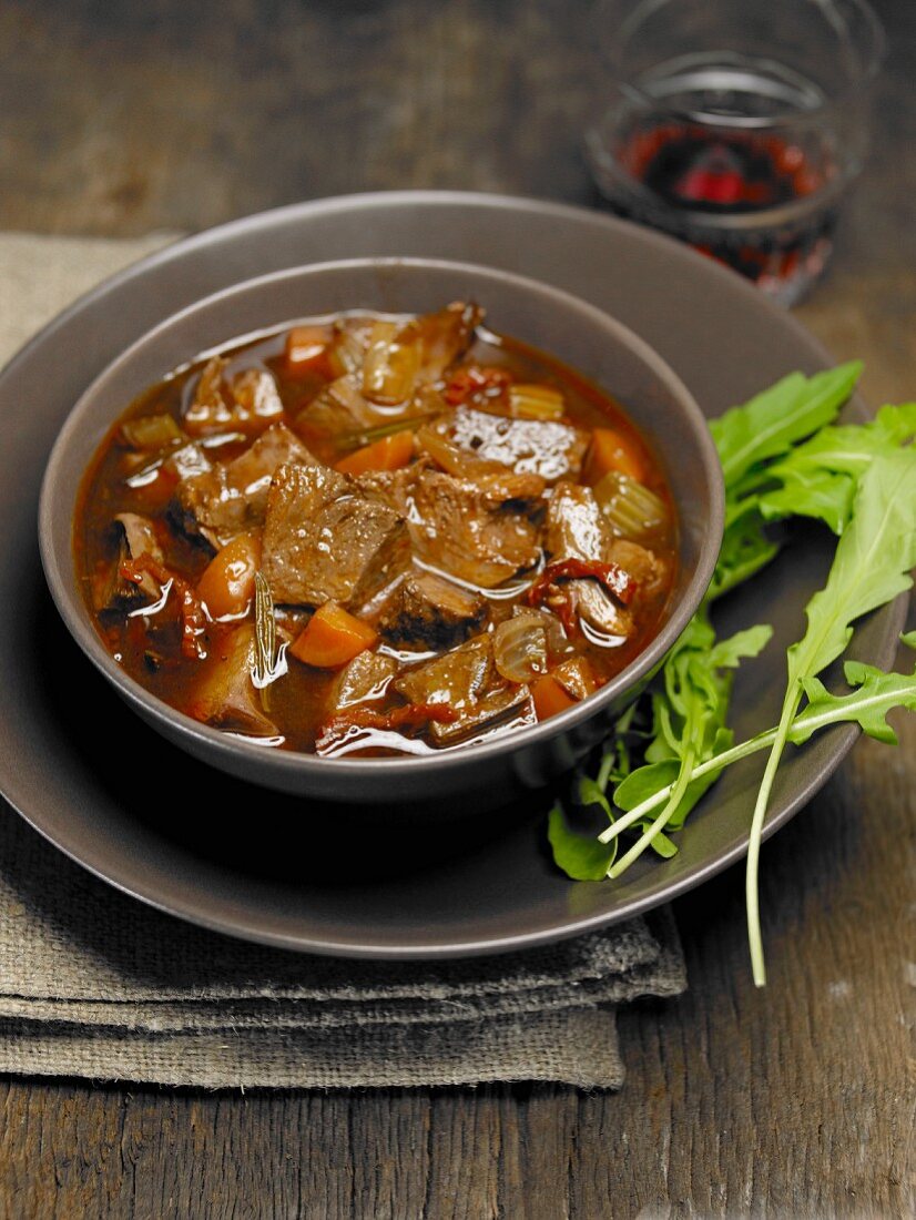 Braised venison with vegetables