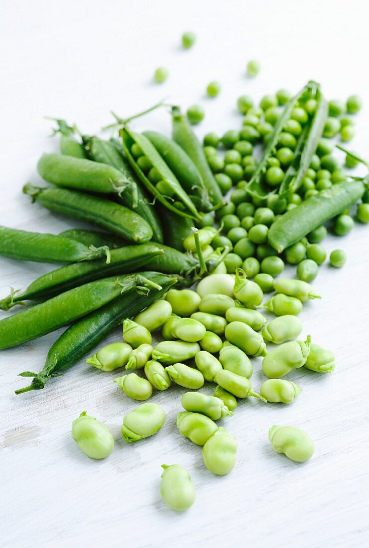 Young peas and fava beans