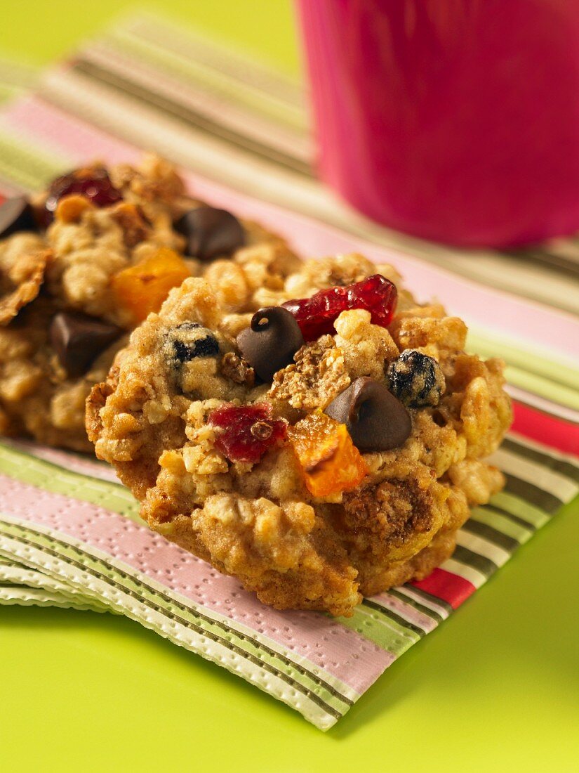 Oat biscuits with dried fruit and chocolate chips