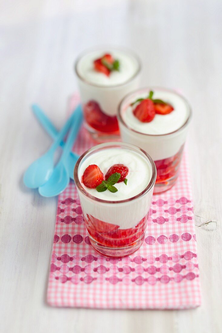 Strawberry and cream desserts