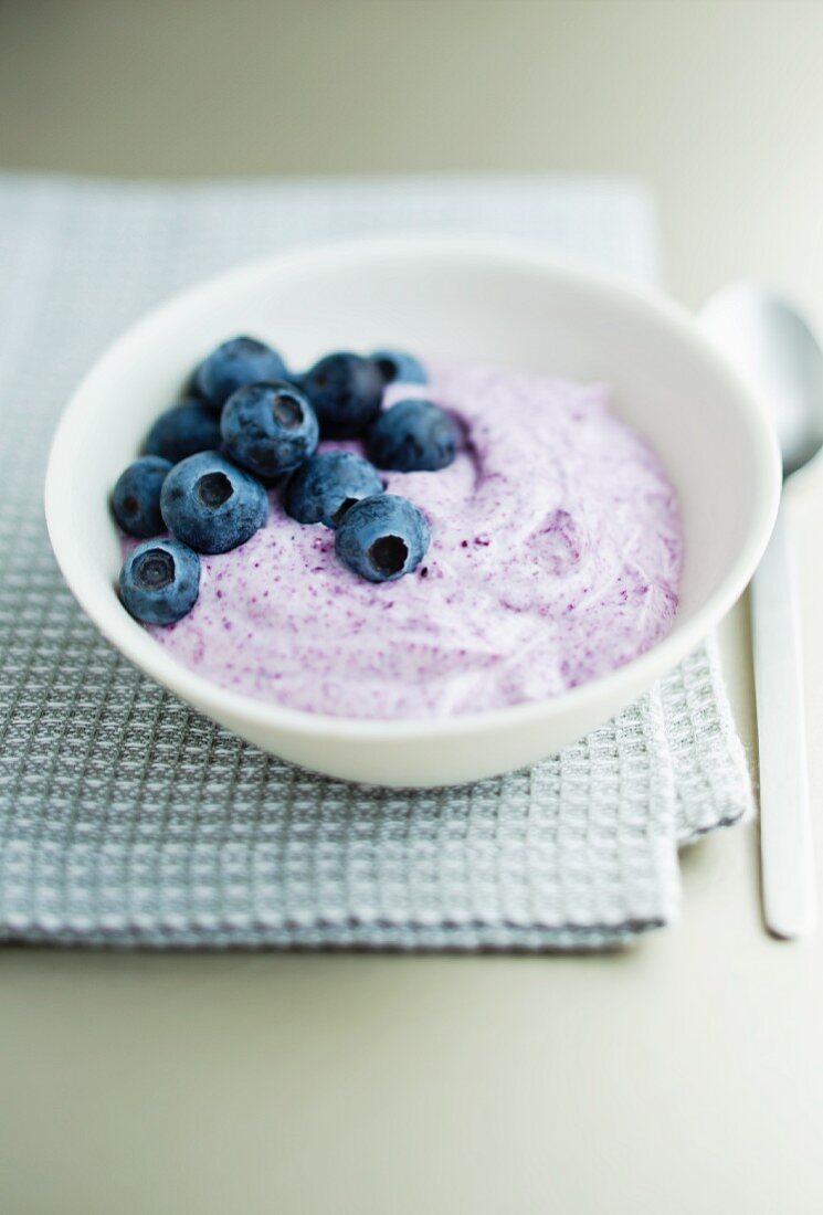 Blueberry quark