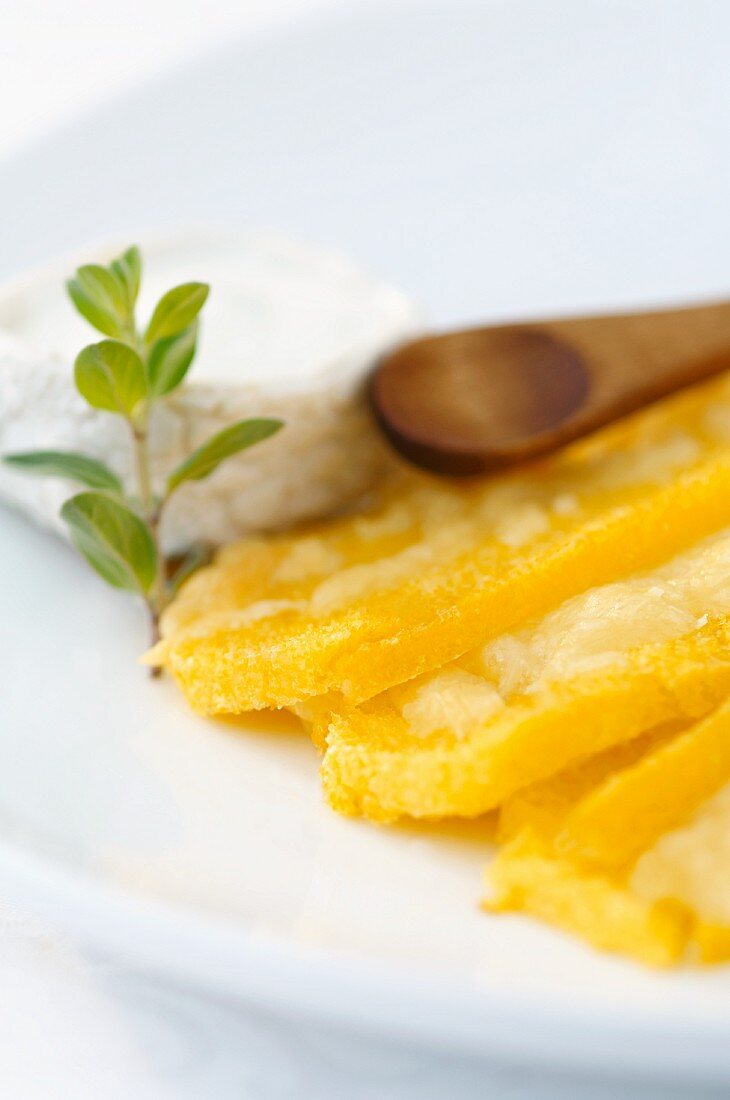 Polenta with cheese (Romania)