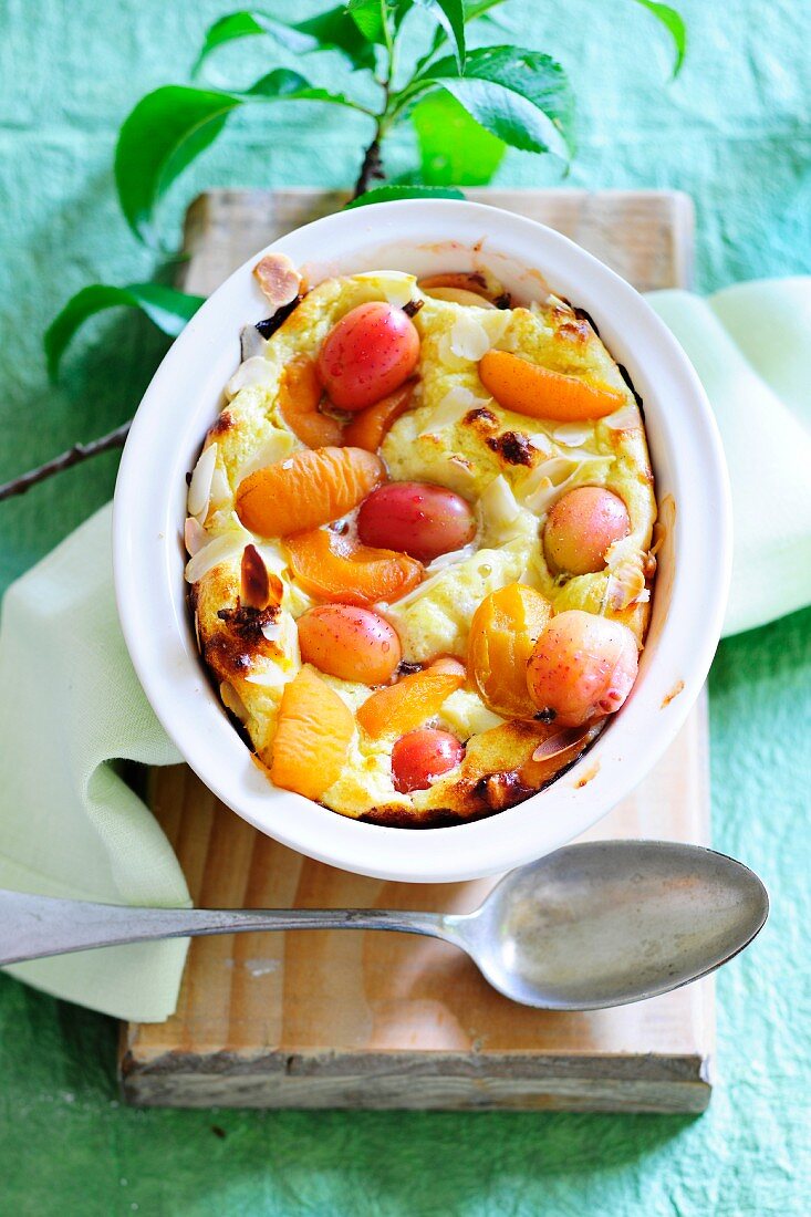 Summer bake with gooseberries and apricots