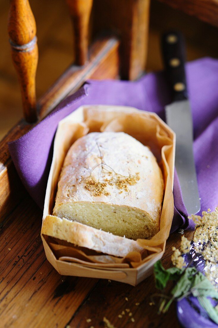 Elderflower bread in a wooden basket