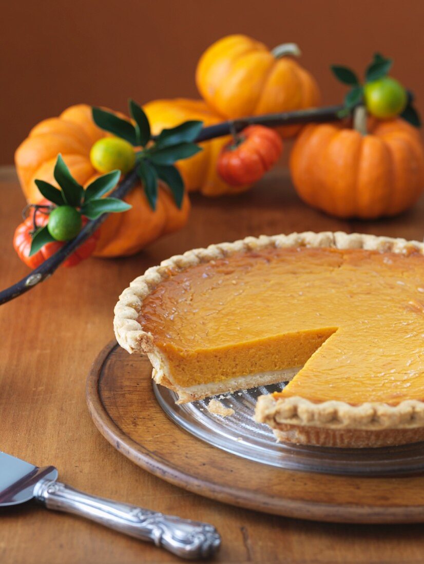 Pumpkin Pie, angeschnitten, zu Thanksgiving