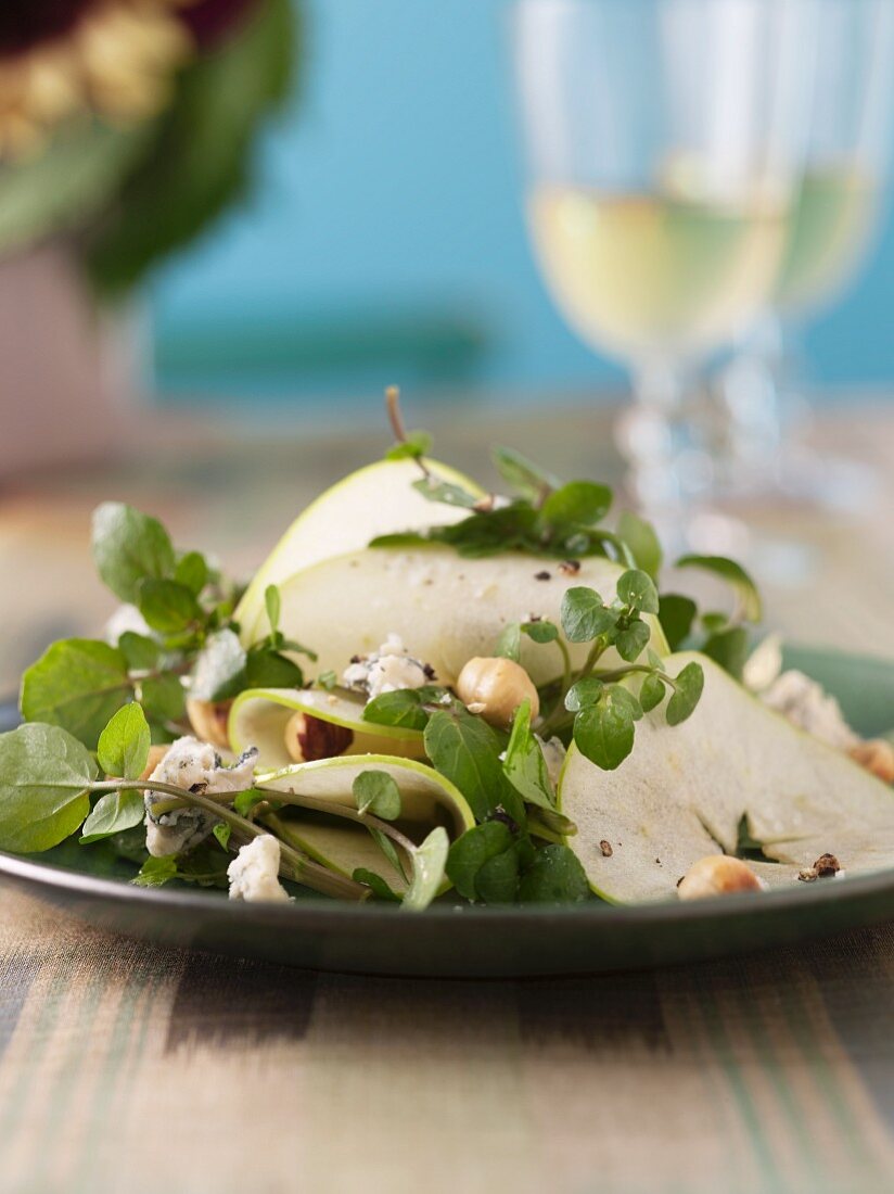 Pear Salad with Gorgonzola
