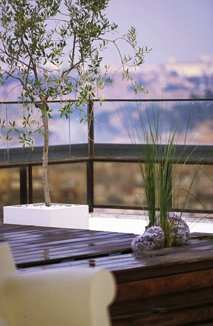 Wooden platform on a roof terrace