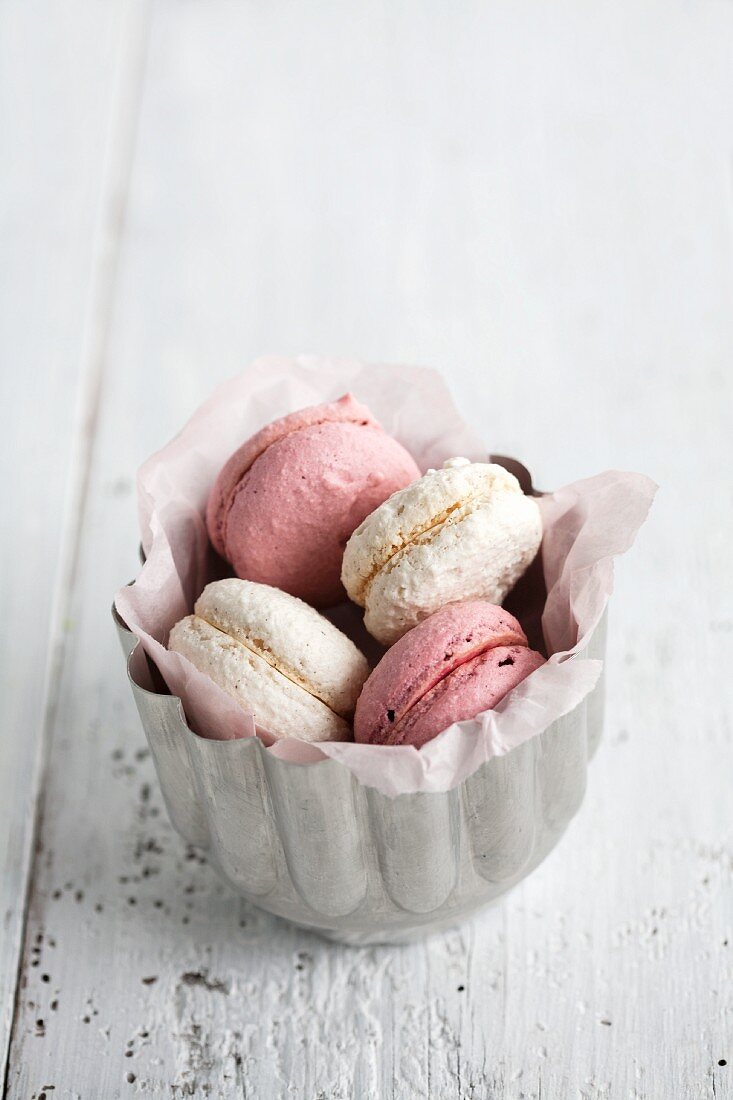 Macarons mit rauer Oberfläche