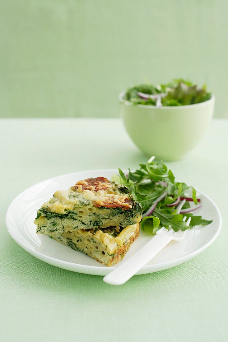 Frittata mit Rucolasalat