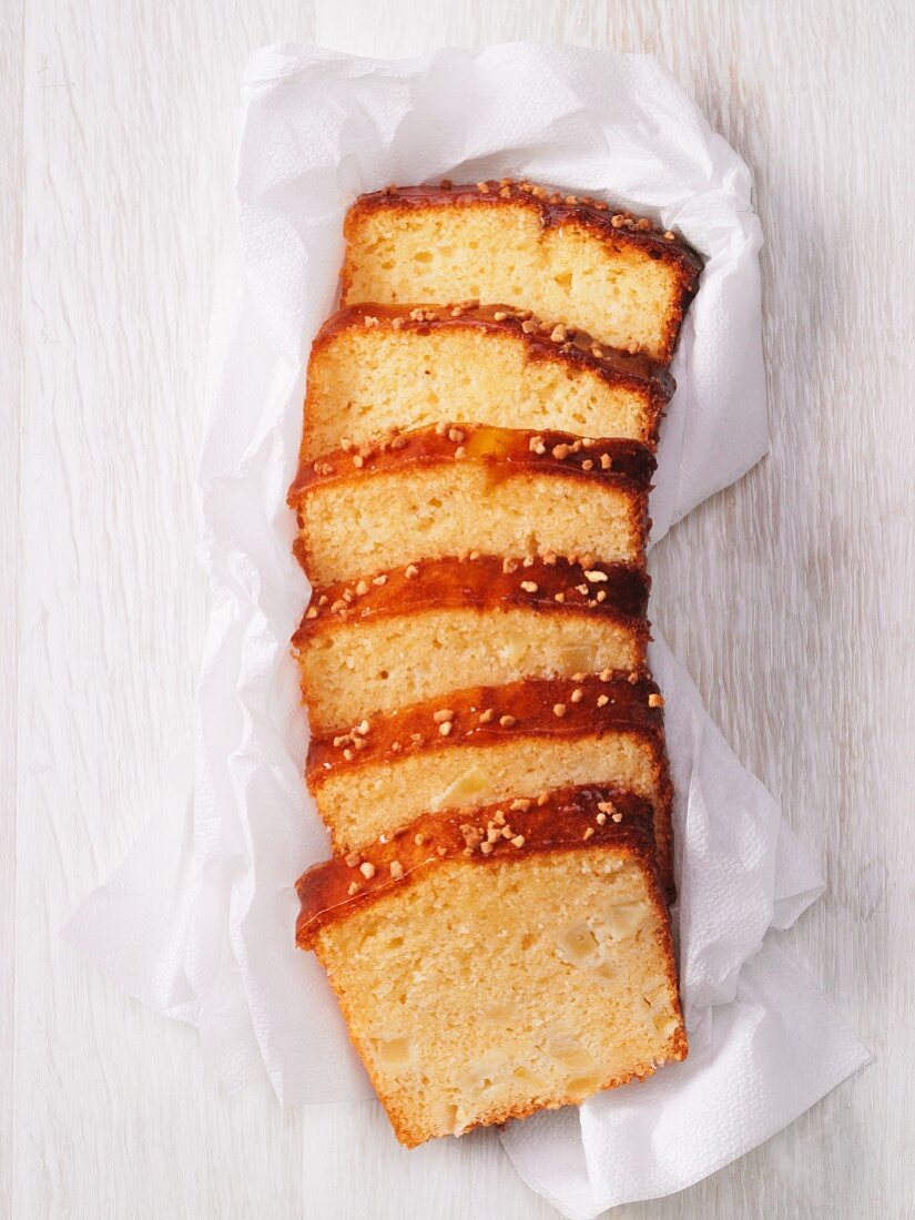 Sliced semolina cake