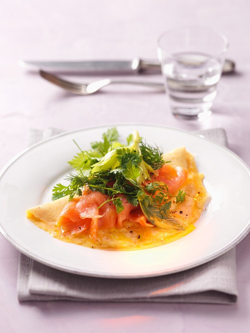 Omelette with smoked salmon and herbs