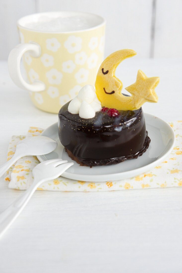 A moon and star cake