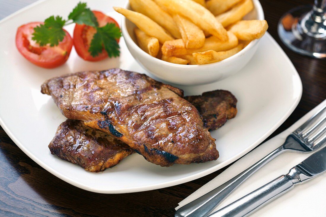 Beaf steak with chips