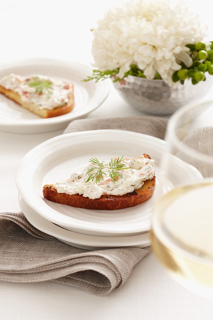 Brioche toast topped with smoked salmon cream