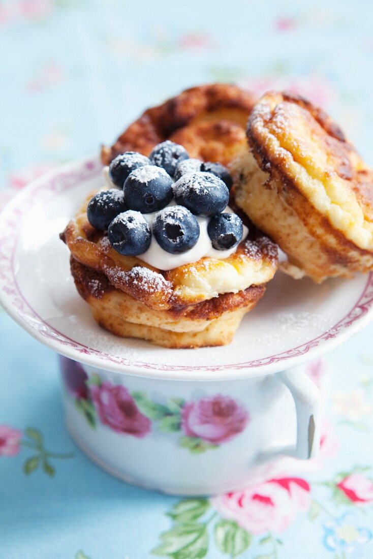 Käsekuchen-Muffins mit Heidelbeeren