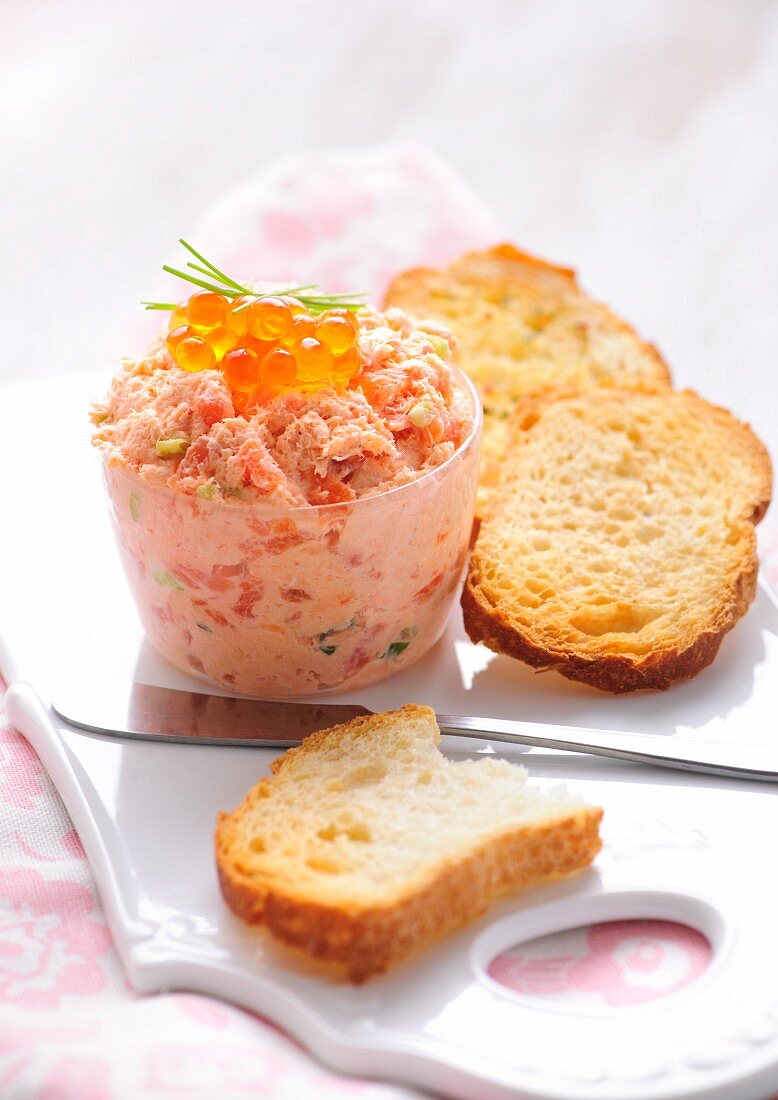 Salmon rillette with caviar and toasted bread